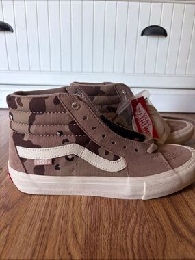 Vans High-Top Sneakers in Brown Camo with White Stripe
